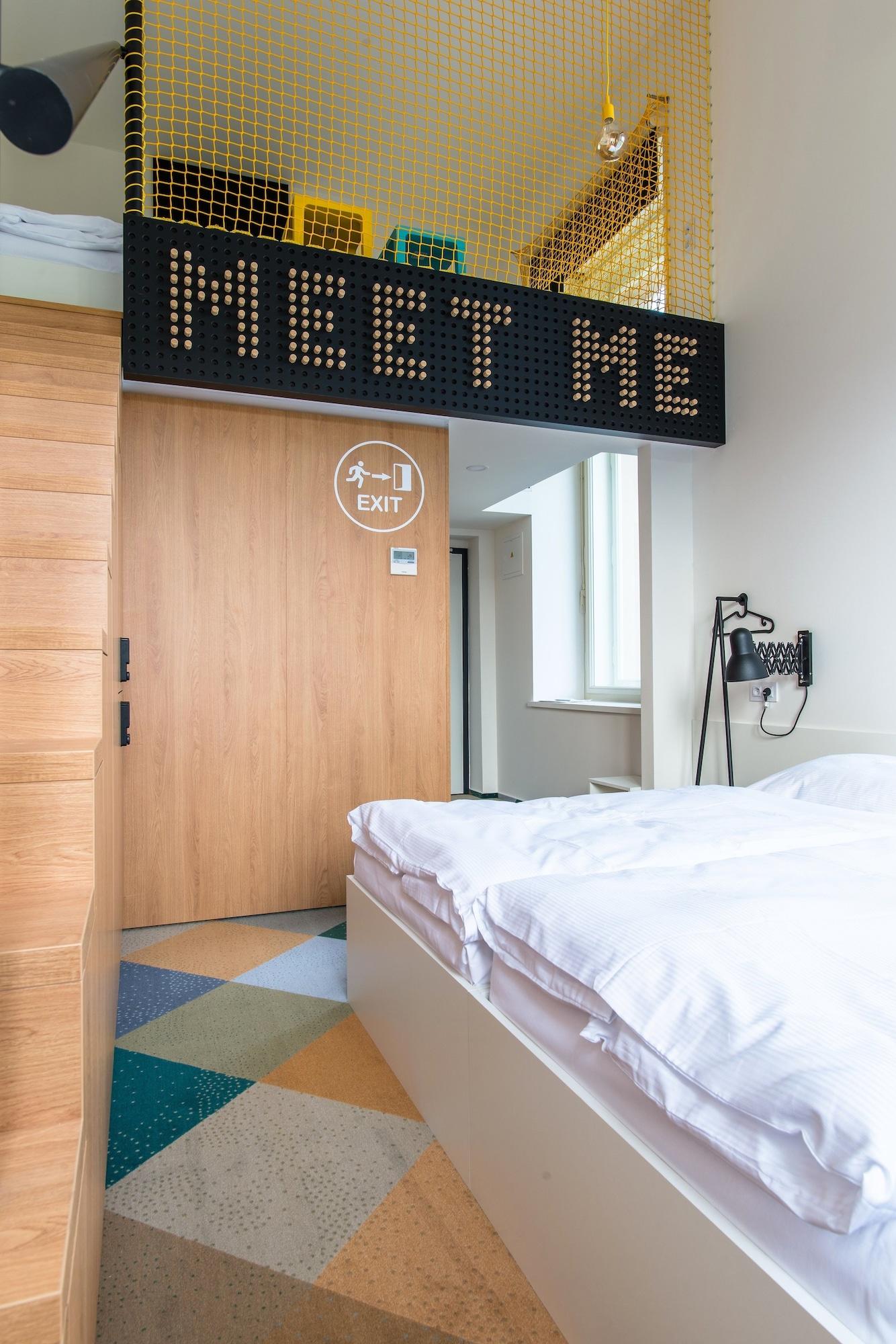Meetme23 Hotel Prag Eksteriør billede
